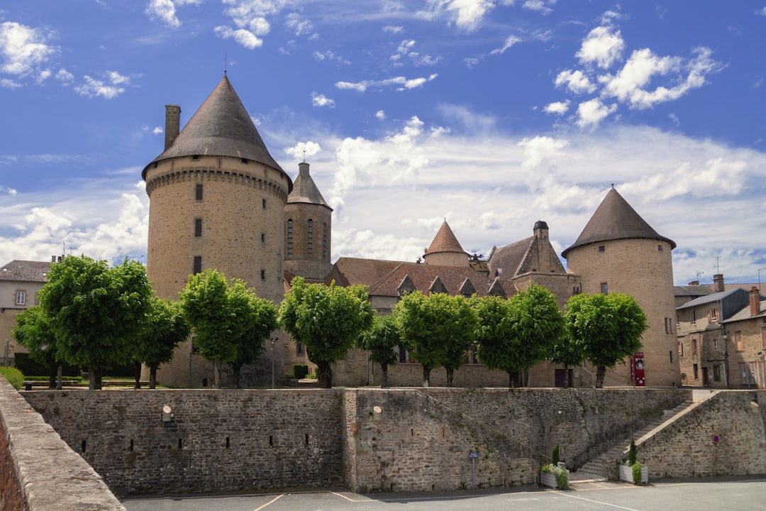 Aquitaine: The Complete Travel Guide (2026)