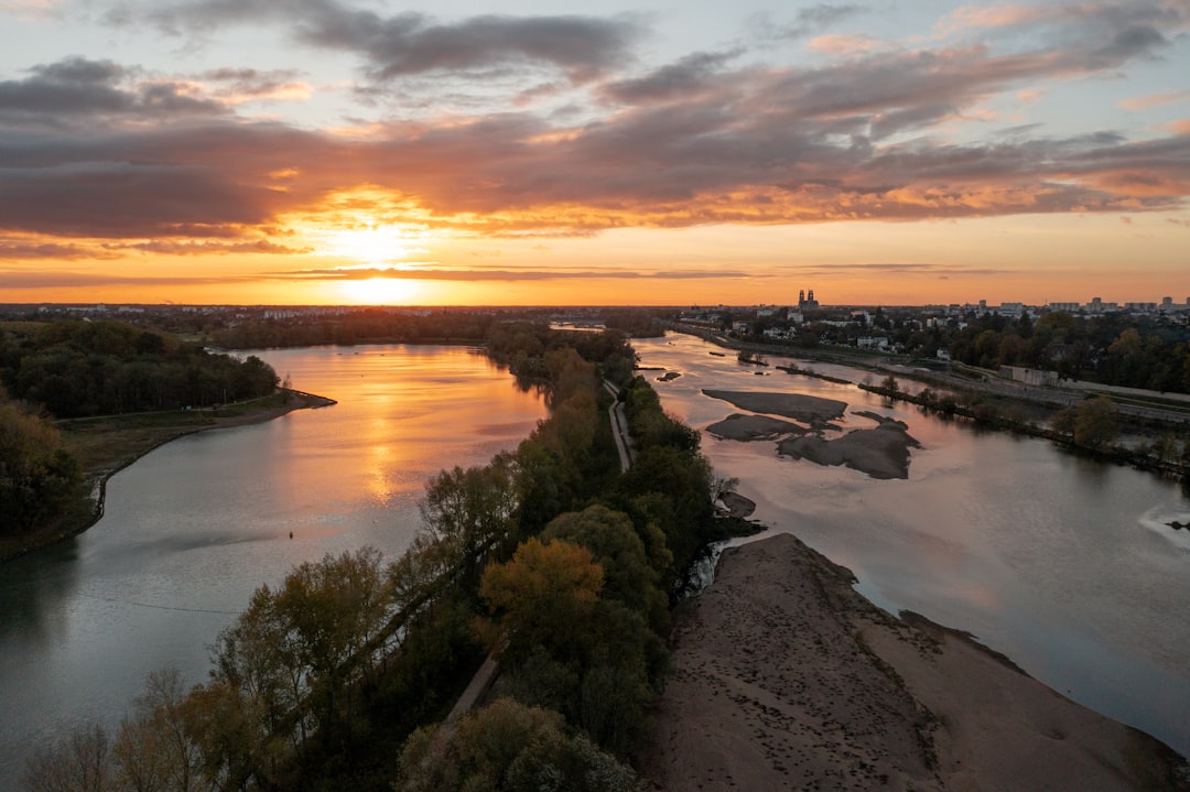 Orléans: The Complete Travel Guide (2026)